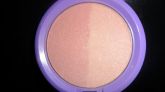 Blush elas luminoso